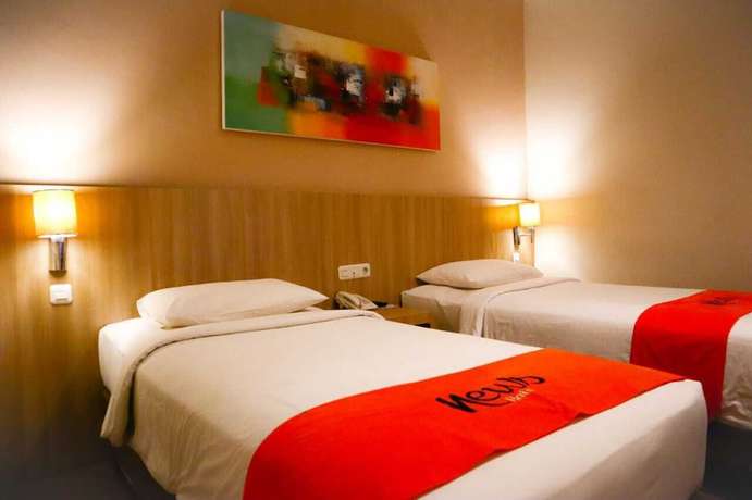 Imagen general del Hotel News Waru Sidoarjo. Foto 1