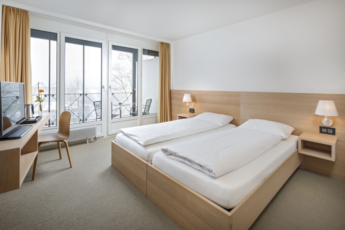 Imagen de la habitación del Hotel Newstar. Foto 9