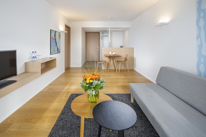 Imagen de la habitación del Hotel Newstar. Foto 12