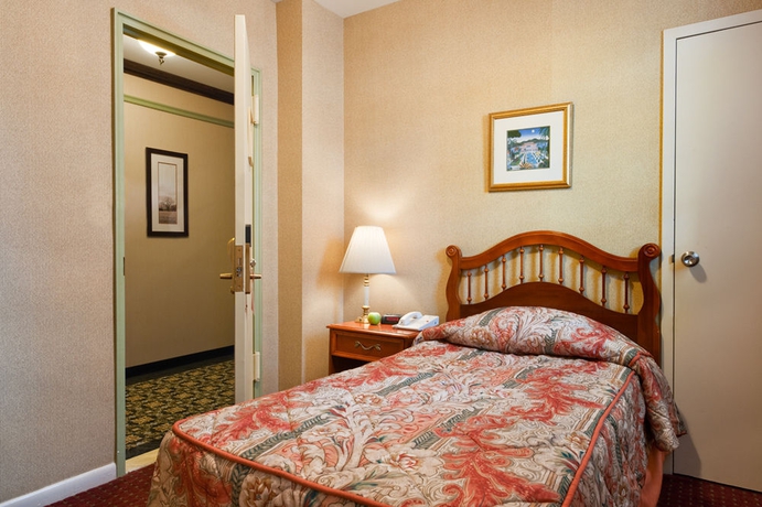 Imagen de la habitación del Hotel Newton. Foto 5