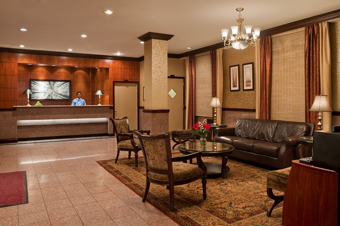 Imagen de los interiores del Hotel Newton. Foto 13