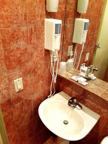 Imagen de la habitación del Hotel Newton. Foto 9