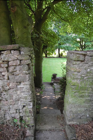 Imagen de los exteriores del Hotel Newton House. Foto 13