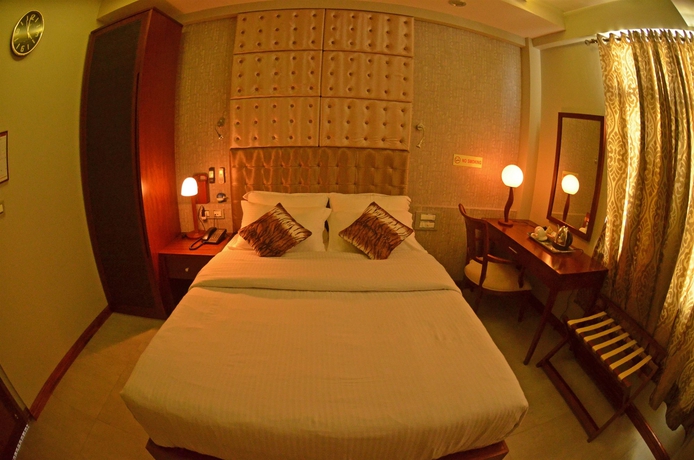 Imagen de la habitación del Hotel Newtown Inn. Foto 2