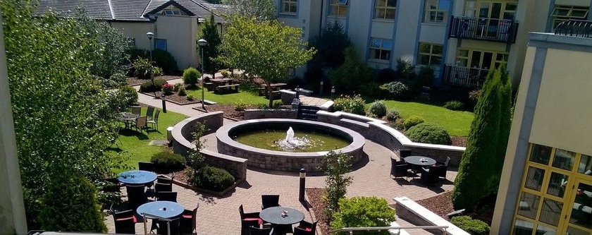 Imagen de los exteriores del Hotel Newtown Park. Foto 6