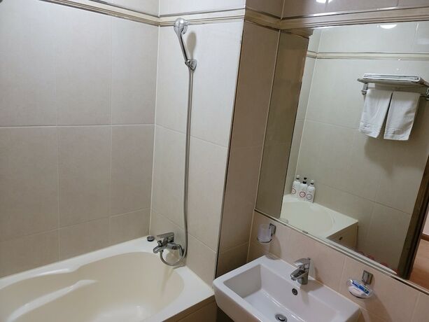 Imagen general del Hotel Newvera. Foto 6