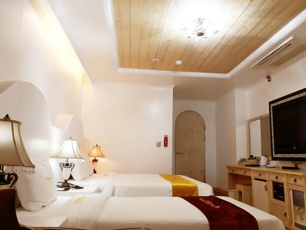 Imagen de la habitación del Hotel Newvera. Foto 22