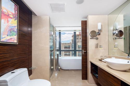 Imagen general del Hotel Newyantai Hainan. Foto 3
