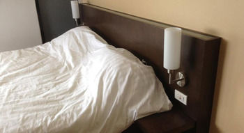 Imagen de la habitación del Hotel Next Bird Suite. Foto 10