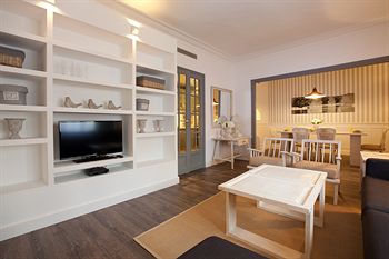 Imagen general del Hotel Nextdoor Casanova Barcelona. Foto 14