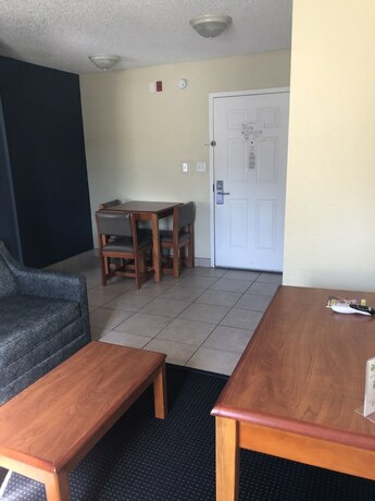 Imagen de la habitación del Hotel Nextloft Extended Stay and Suites. Foto 8