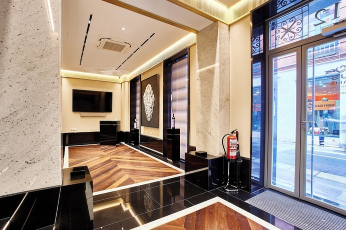 Imagen de los interiores del Hotel Nexus Santa Mar&iacute;a Luxury Apartments. Foto 14