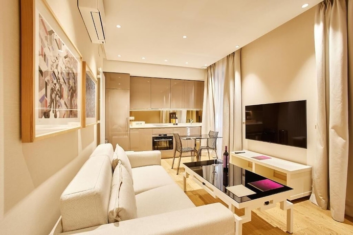 Imagen de la habitación del Hotel Nexus Santa Mar&iacute;a Luxury Apartments. Foto 8