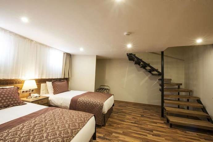Imagen de la habitación del Hotel Ney. Foto 5