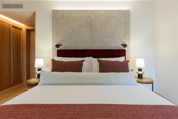 Imagen de la habitación del Hotel Neya Porto. Foto 3