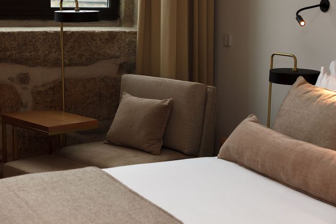 Imagen de la habitación del Hotel Neya Porto. Foto 11