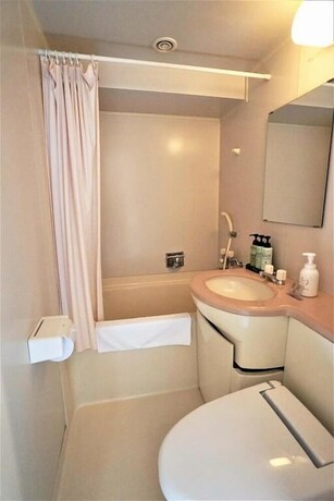 Imagen de la habitación del Hotel Neyagawa Trend. Foto 27