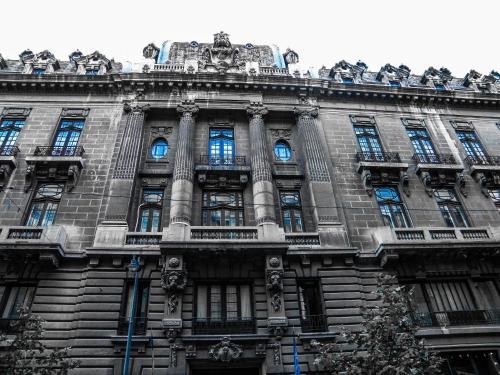 Imagen general del Hotel Nf Palace Old City Bucharest. Foto 4