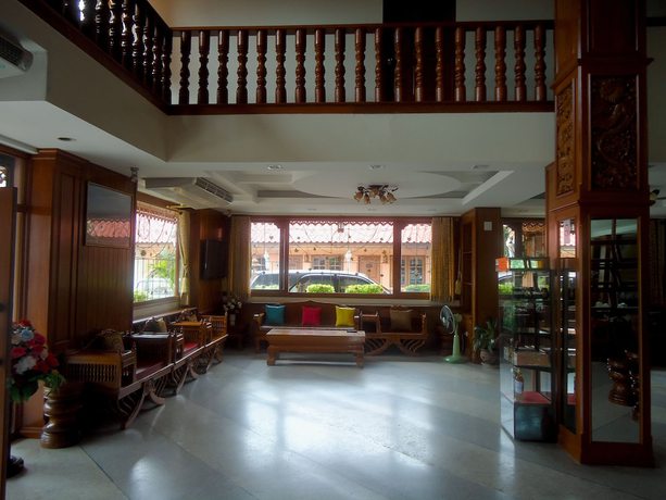 Imagen de los interiores del Hotel Ngamta. Foto 17