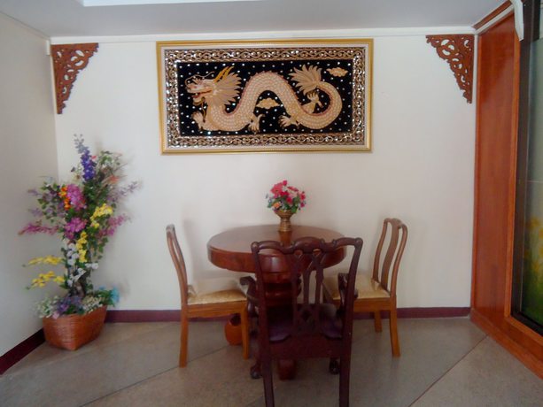 Imagen de los interiores del Hotel Ngamta. Foto 20