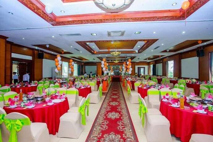Imagen del bar/restaurante del Hotel Ngan Ha, Ky Anh. Foto 16
