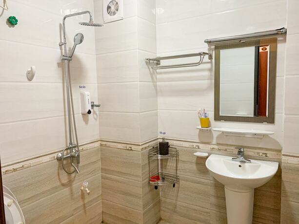 Imagen de la habitación del Hotel Ngoc Anh. Foto 12