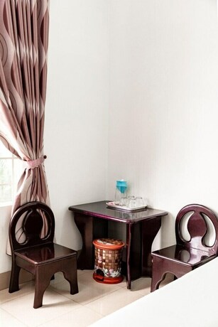 Imagen de la habitación del Hotel Ngoc Han. Foto 27