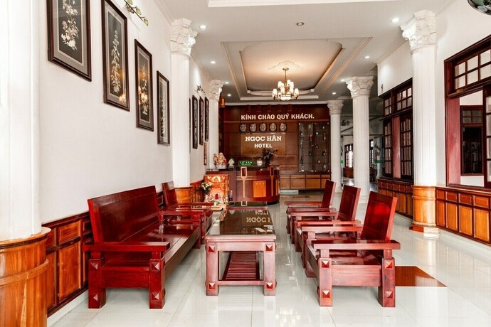 Imagen de los interiores del Hotel Ngoc Han. Foto 33