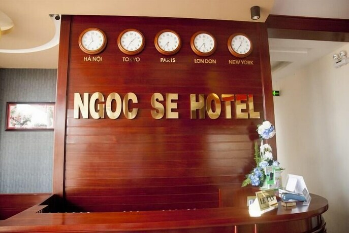 Imagen de los interiores del Hotel Ngoc Se Hotel. Foto 36