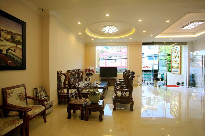 Imagen de los interiores del Hotel Ngoc Trai Vang. Foto 14