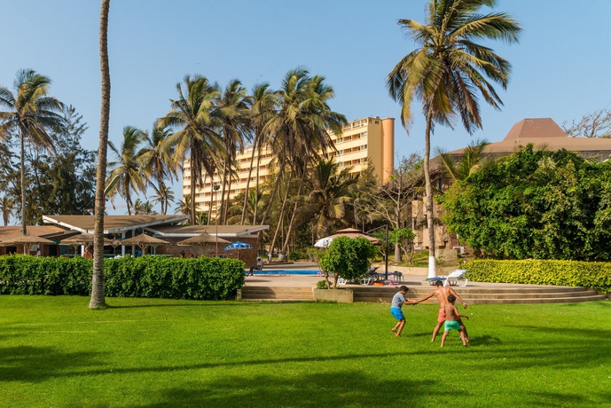 Imagen de los exteriores del Hotel Ngor Diarama. Foto 7