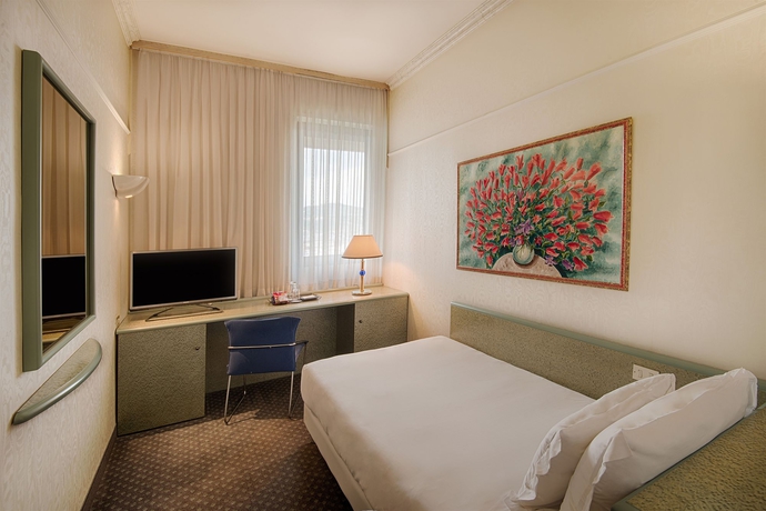 Imagen de la habitación del Hotel Nh Ancona. Foto 8