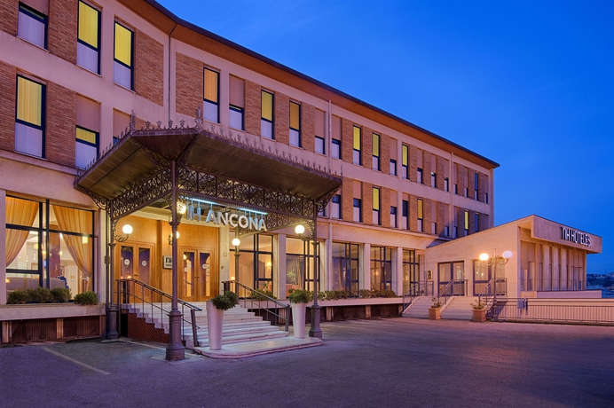 Imagen general del Hotel Nh Ancona. Foto 2