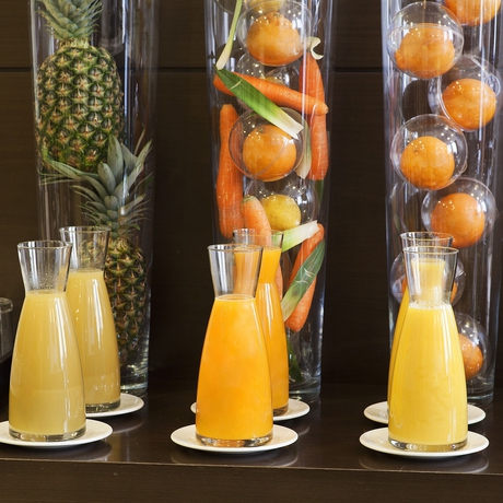 Imagen del bar/restaurante del Hotel Nh Ancona. Foto 4