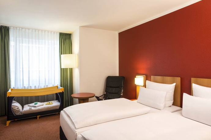 Imagen de la habitación del Hotel Nh Berlin City Ost. Foto 6