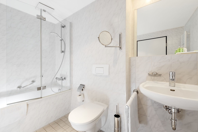 Imagen de la habitación del Hotel Nh Berlin Kurfürstendamm. Foto 5