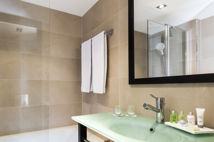 Imagen de la habitación del Hotel Nh Berlin Kurfürstendamm. Foto 7