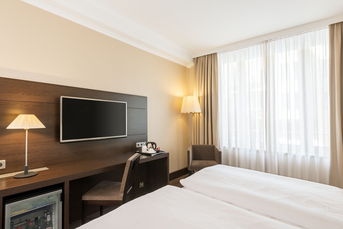 Imagen de la habitación del Hotel Nh Berlin Kurfürstendamm. Foto 11