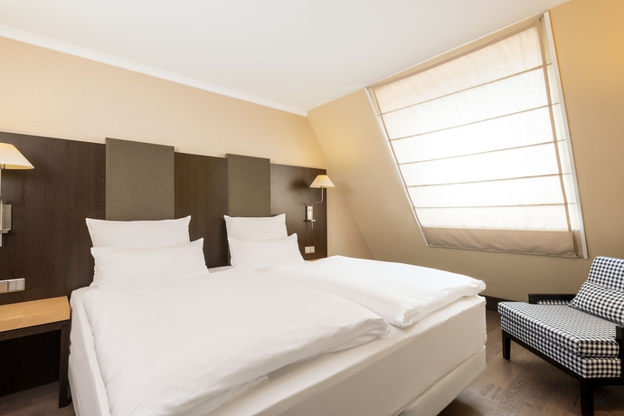 Imagen de la habitación del Hotel Nh Berlin Kurfürstendamm. Foto 12