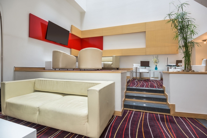 Imagen de los interiores del Hotel Nh Bogotá Boheme Royal. Foto 13