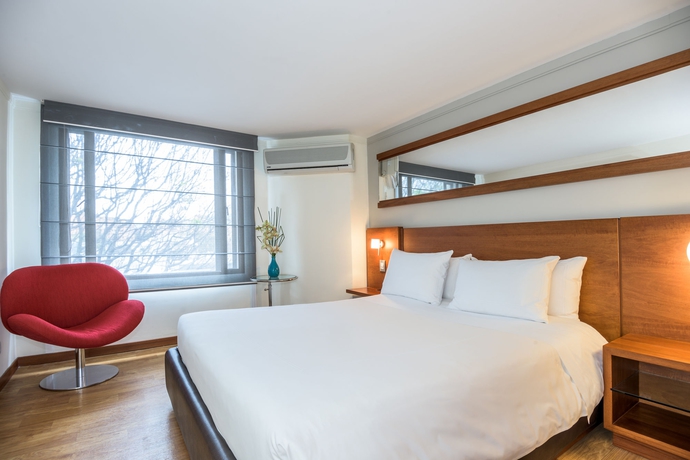 Imagen de la habitación del Hotel Nh Bogotá Boheme Royal. Foto 6