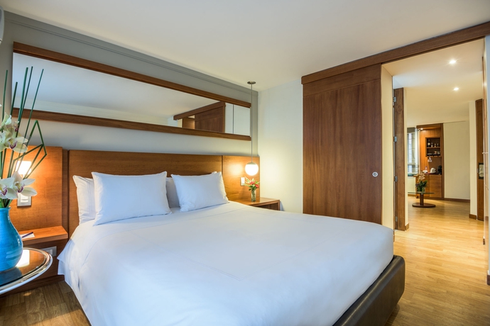 Imagen de la habitación del Hotel Nh Bogotá Boheme Royal. Foto 7