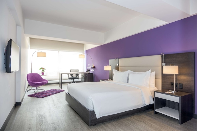 Imagen de la habitación del Hotel Nh Bogotá Urban 26 Royal. Foto 9