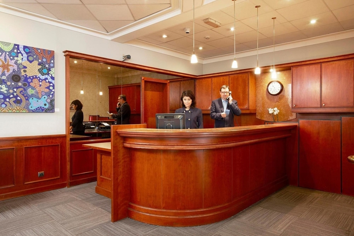 Imagen de los interiores del Hotel Nh Brussels Stéphanie. Foto 13