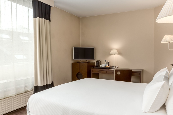 Imagen de la habitación del Hotel Nh Brussels Stéphanie. Foto 7
