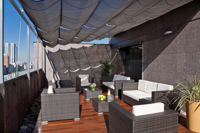 Imagen de los interiores del Hotel Nh Buenos Aires 9 De Julio. Foto 19