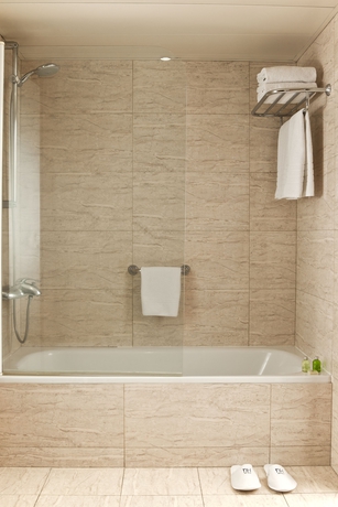 Imagen de la habitación del Hotel Nh Buenos Aires Florida. Foto 5