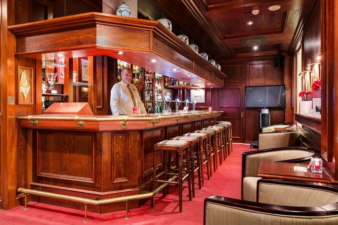 Imagen del bar/restaurante del Hotel Nh Bussum Jan Tabak. Foto 2