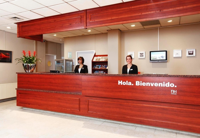 Imagen de los interiores del Hotel Nh Capelle. Foto 10