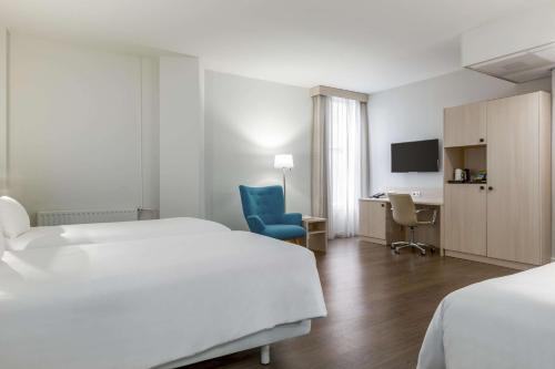 Imagen de la habitación del Hotel Nh City Centre Amsterdam. Foto 19